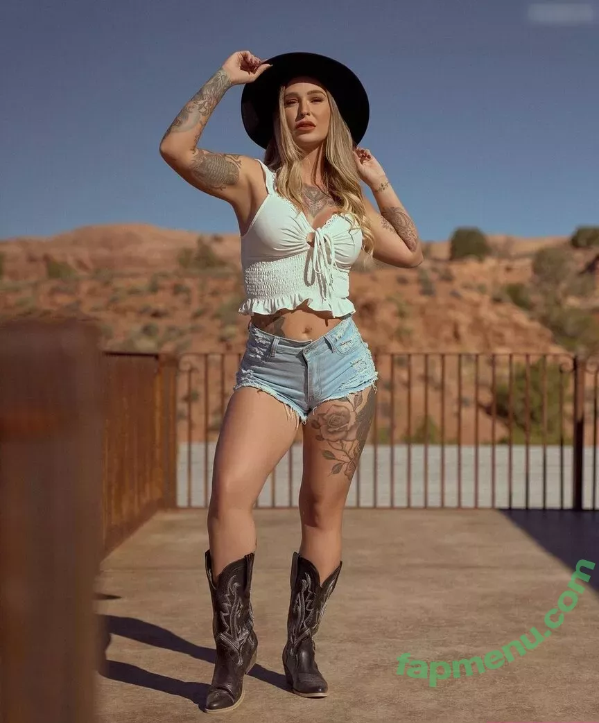 Kleio Valentien nude photo #0063 (KleioValentien / kleioxxx)