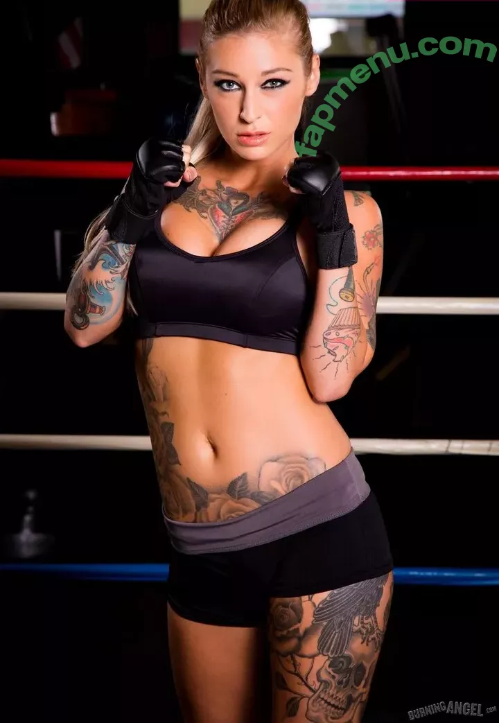 Kleio Valentien nude photo #0222 (KleioValentien / kleioxxx)