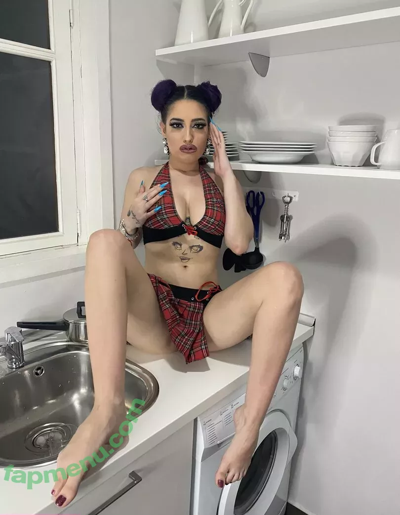 kleopwtrx nude photo #0119 (kleeoopwtrx / kleoopwtrx)