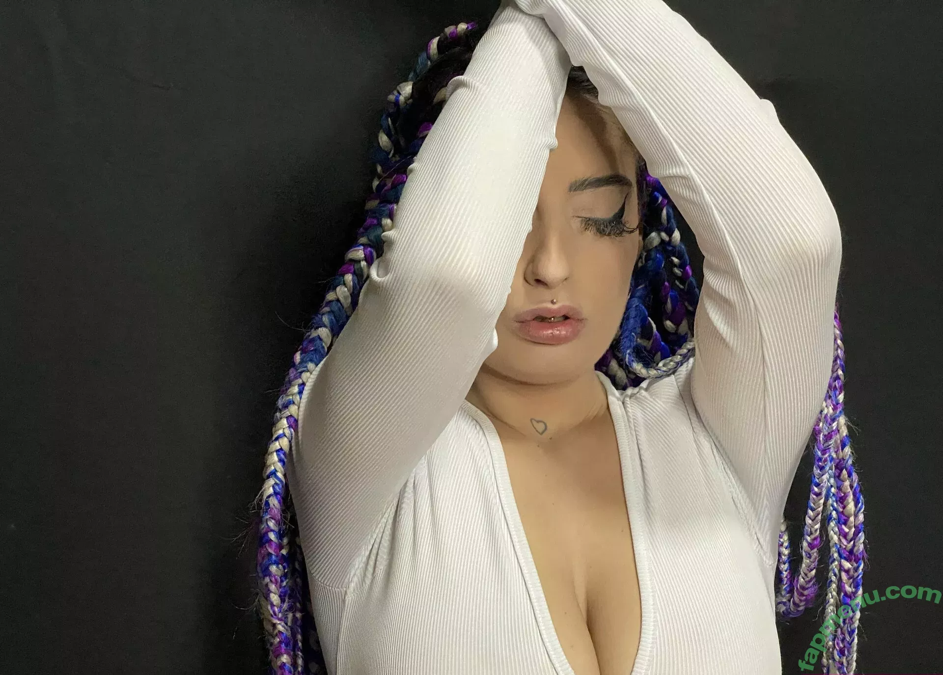 kleopwtrx nude photo #0380 (imkkleeo)