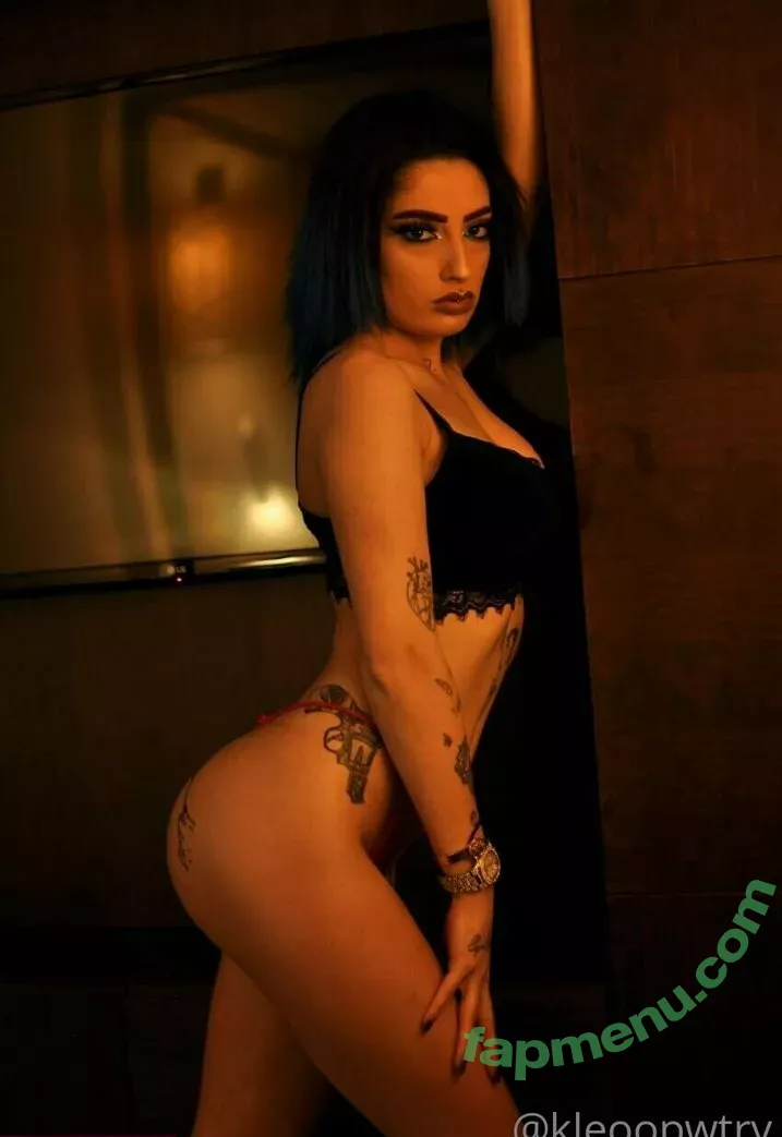 kleopwtrx nude photo #0515 (imkkleeo)