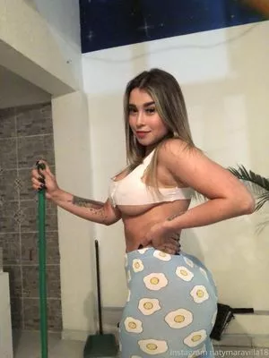 Kloe La Maravilla / kloe_lamaravilla18 / kloemaravilla18 nude photo #0044