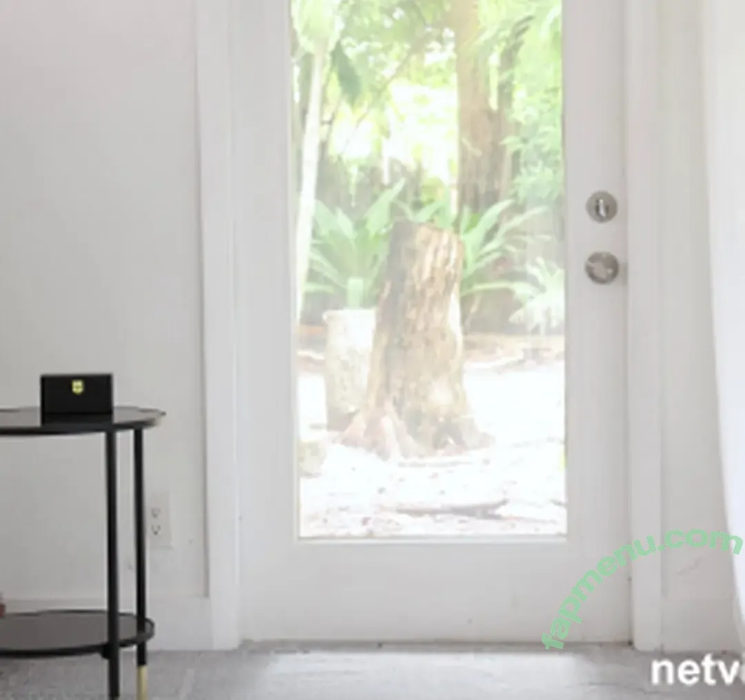 Kloe Love nude photo #0042 (kloelovessyou / kloelovesyou)