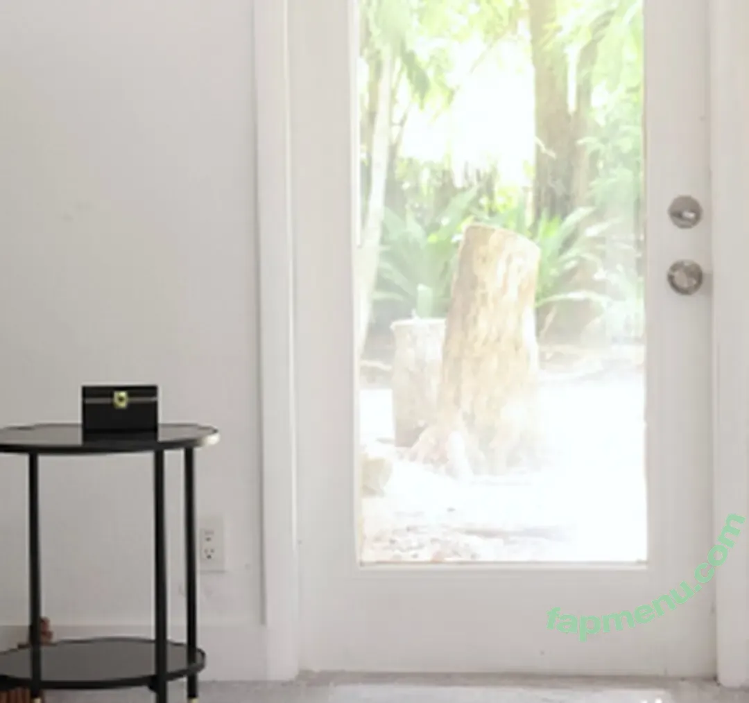 Kloe Love nude photo #0073 (kloelovessyou / kloelovesyou)