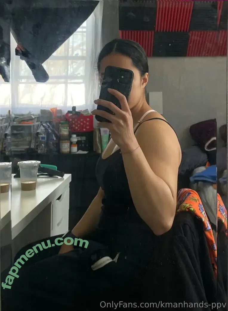 kmanhands-ppv nude photo #0016 (kmanhands)