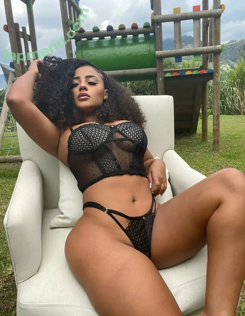 kmartinez_22 nude photo #0031 (kmartinez_22)