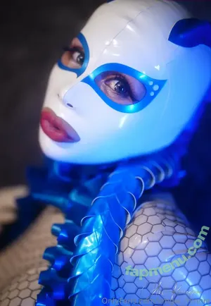 kmgw_minnie / kmgw_minnie_2.0 nude photo #0007