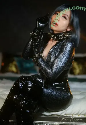 kmgw_minnie / kmgw_minnie_2.0 nude photo #0123