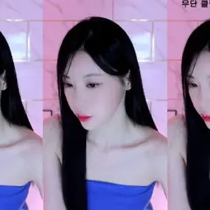 kmj87990 / AfreecaTV BJ / rara__v nude photo #0004