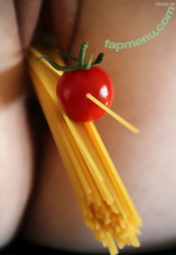 Knallbonbon nude photo #0101 (Knallbonbon)
