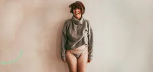 knee_deep_in_life / KneeDeepInLife / Laura Belbin nude photo #0030