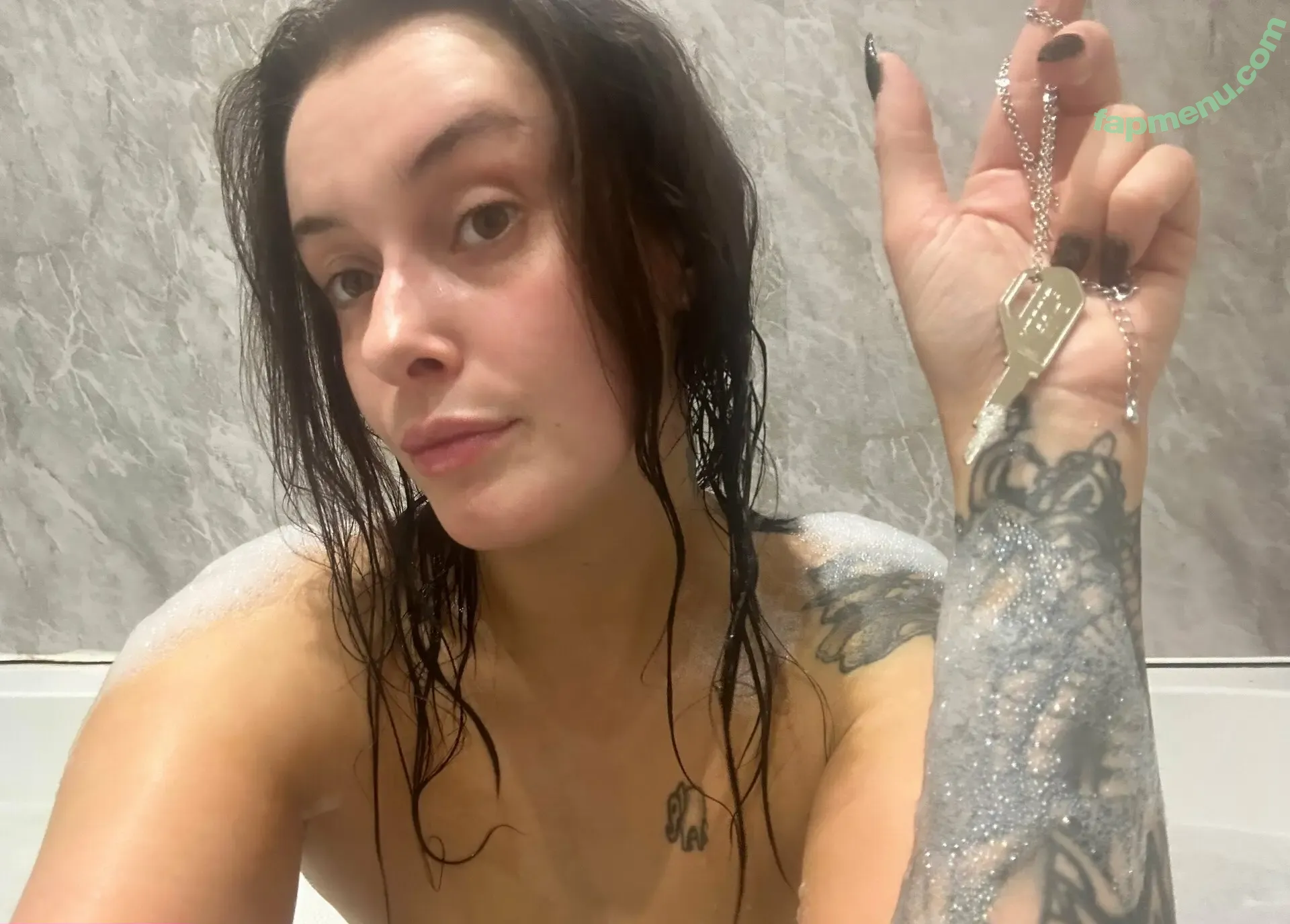 kneelandbeg nude photo #0030 (kneelandbeg)