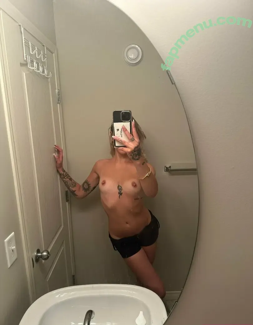knifegrlfriend nude photo #0116 (knifegrlfriend)