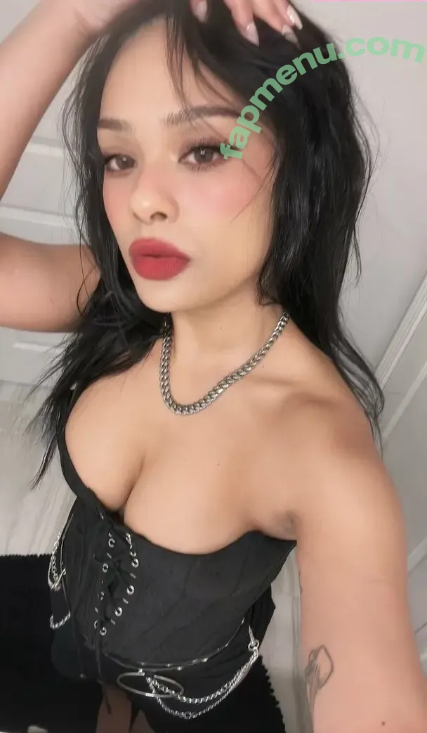 knimbley nude photo #0036 (knimbley)