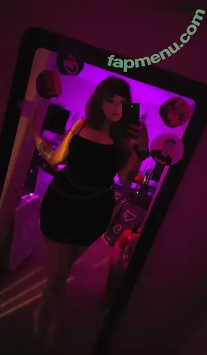 Knives / Knives_x nude photo #0025