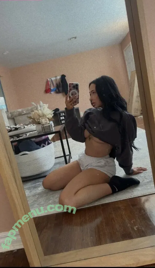 knockoffmegfox nude photo #0015 (Dessie)