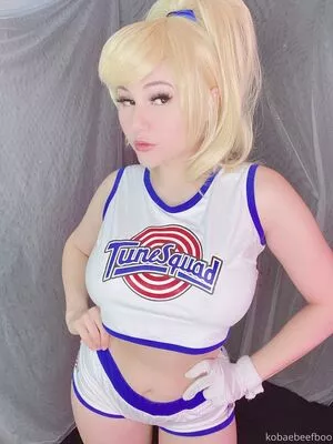 Kobaebeefboo nude photo #0463