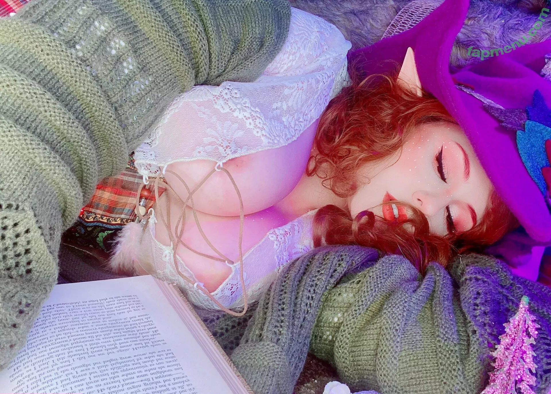 Kobaebeefboo nude photo #0712 (Kobaebeefboo)