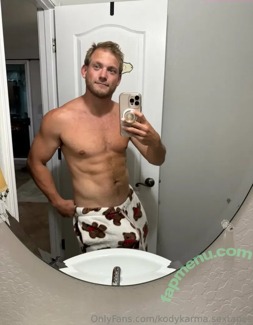 kodykarma.sextapes nude photo #0010 (kody_karma)