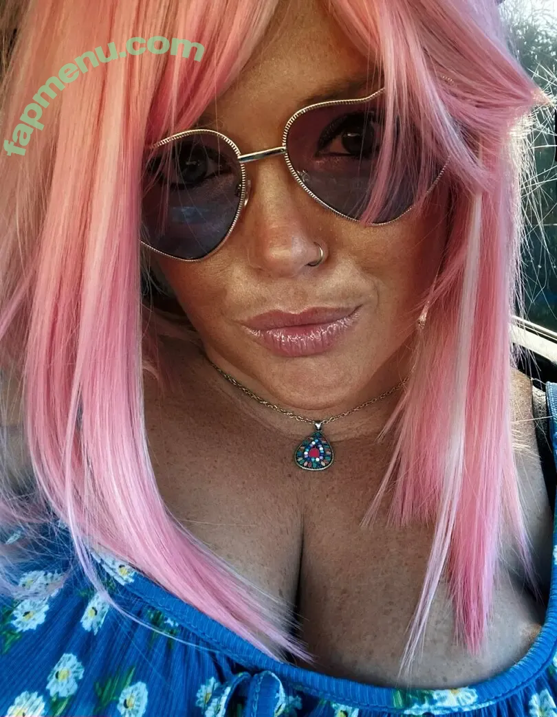 koko_cakes_queen nude photo #0245 (koko_cakes_queen)