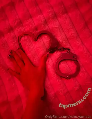 koko.yamada / coco_ymda nude photo #0017