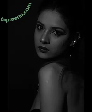 Komal Sethi / komal.sethi nude photo #0007