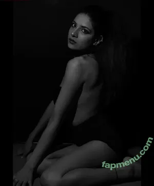 Komal Sethi / komal.sethi nude photo #0018