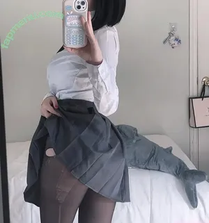 komocos / komocodance / u192847368 nude photo #0029