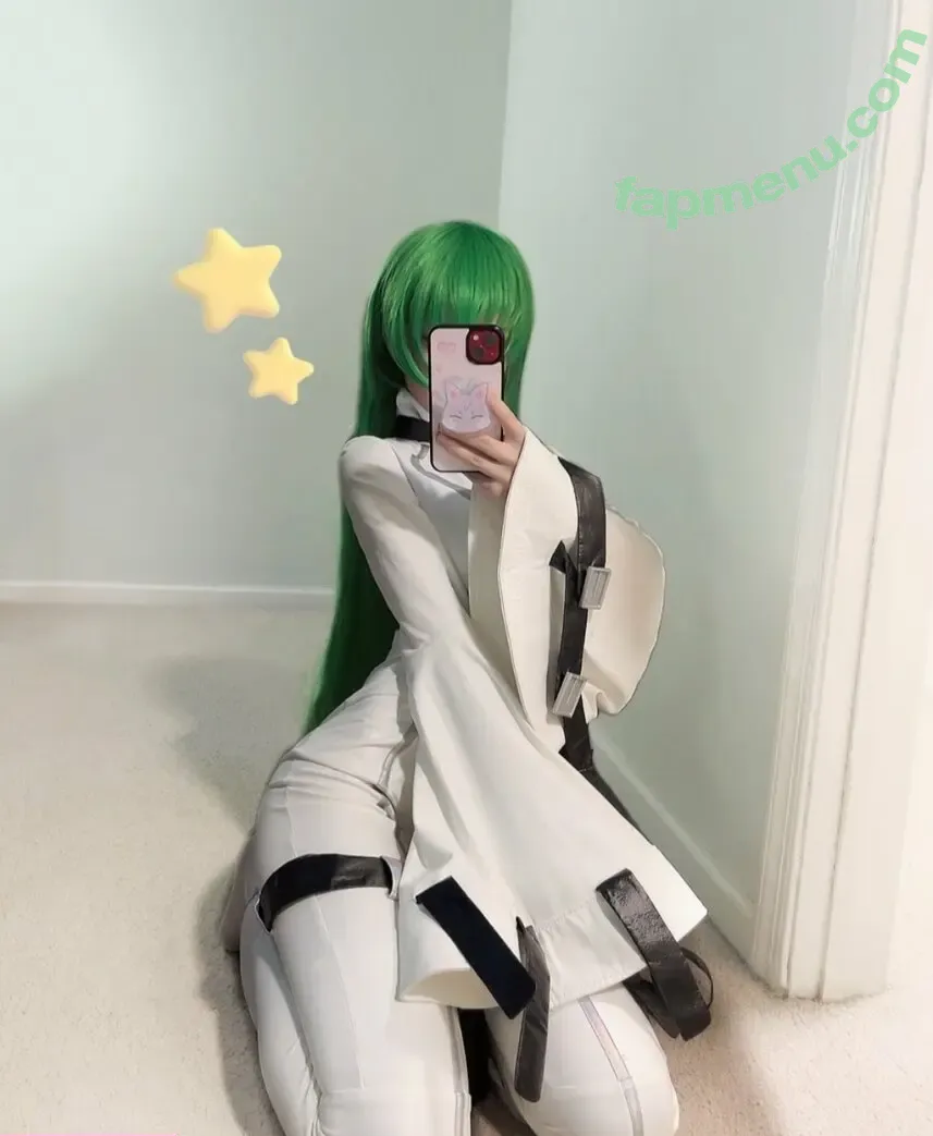 komocos nude photo #0088 (komocodance / u192847368)