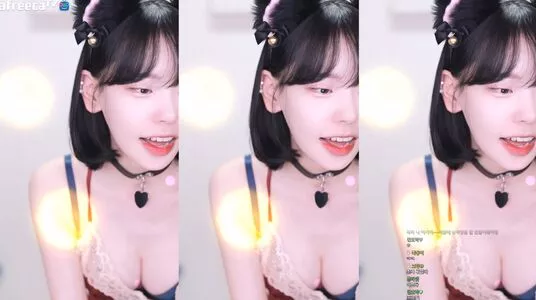 Korean Afreeca Streamer / feet10 / ki_yunjin nude photo #0105