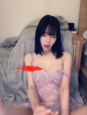 Korean Afreeca Streamer / feet10 / ki_yunjin nude photo #0212