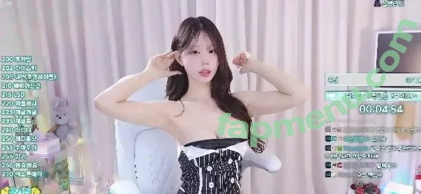 Korean BJ nude photo #0174 (Broadcast Jockeys / KBJ)