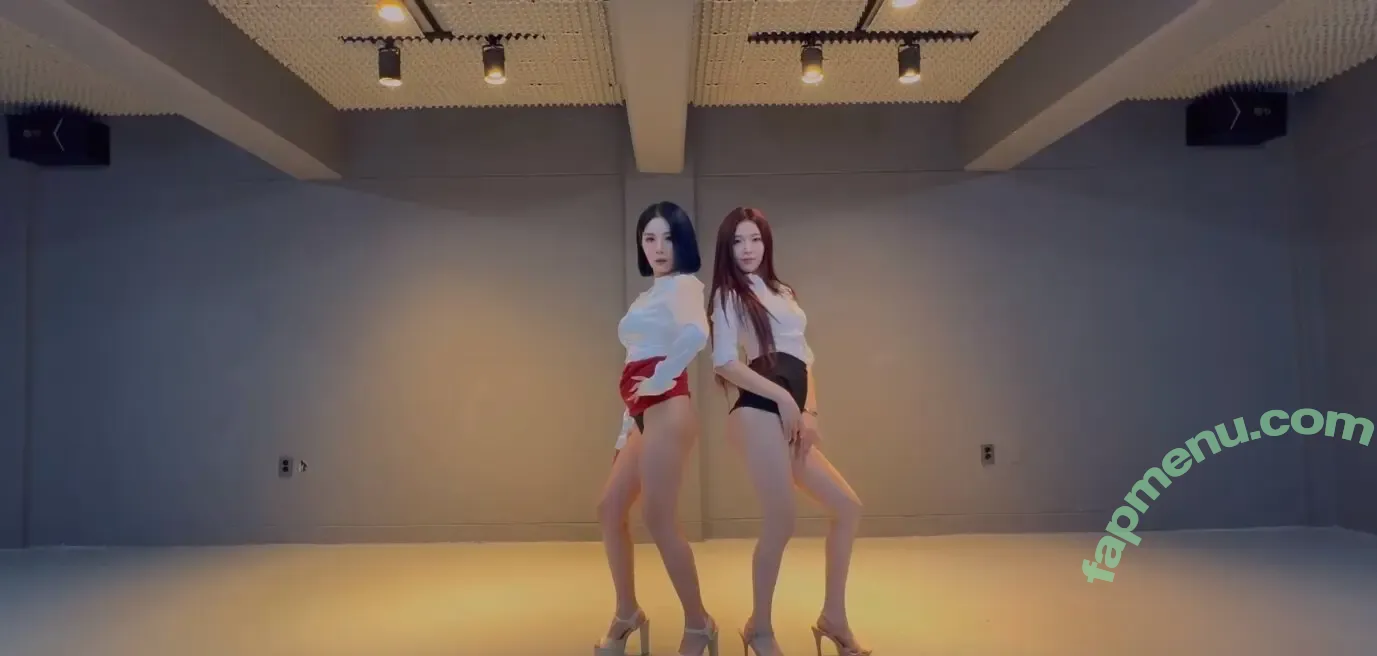 Korean BJ nude photo #0197 (Broadcast Jockeys / KBJ)