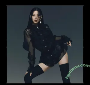 Korean Celebrities / soompi nude photo #0050