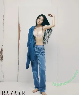 Korean Celebrities / soompi nude photo #0084