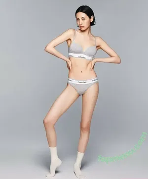 Korean Celebrities / soompi nude photo #0139