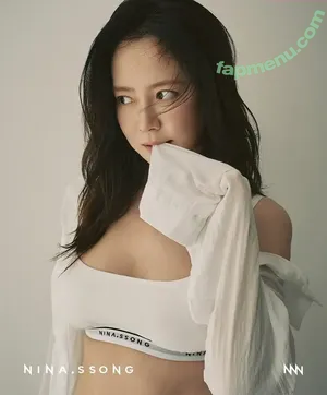 Korean Celebrities / soompi nude photo #0169