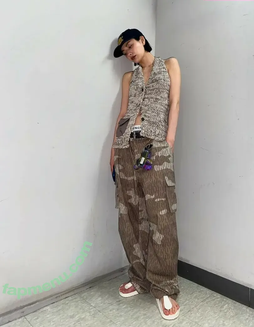 Korean Celebrities nude photo #0126 (soompi)