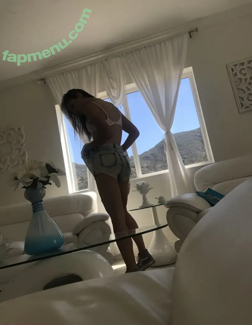 korradelrio nude photo #0050 (korradelrio)