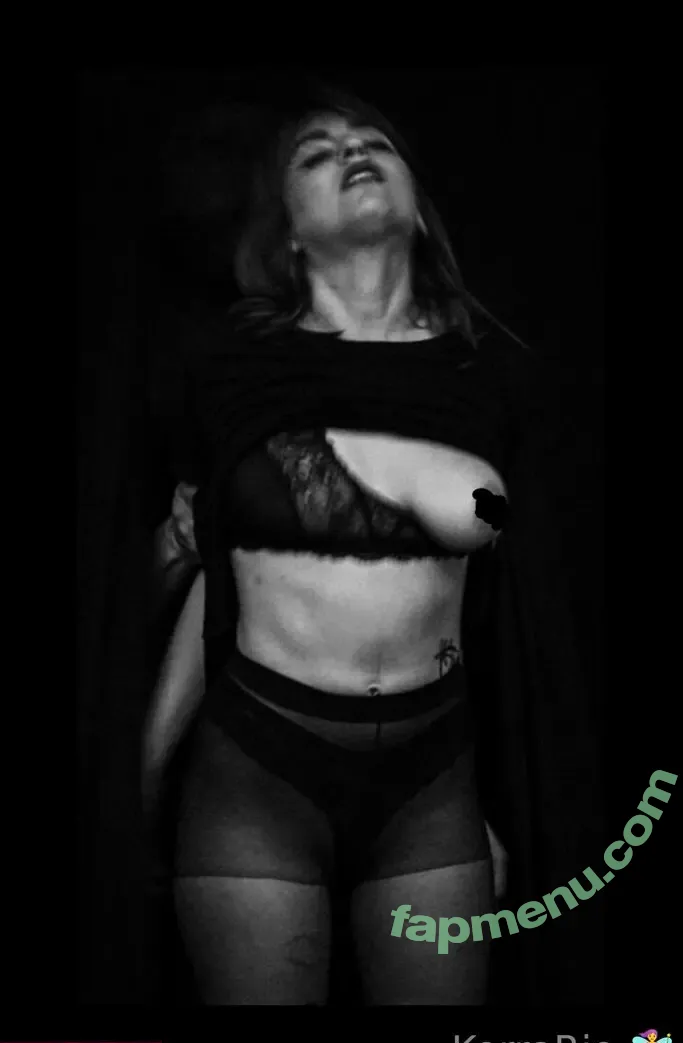 korramar nude photo #0010 (korramar)