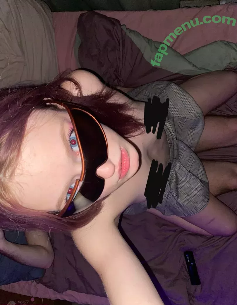 kosha1ne nude photo #0002 (koshainee)