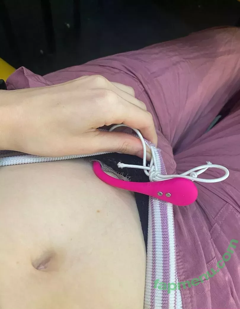 kosha1ne nude photo #0015 (koshainee)