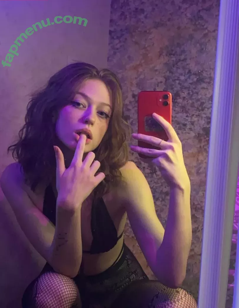 kosha1ne nude photo #0016 (koshainee)