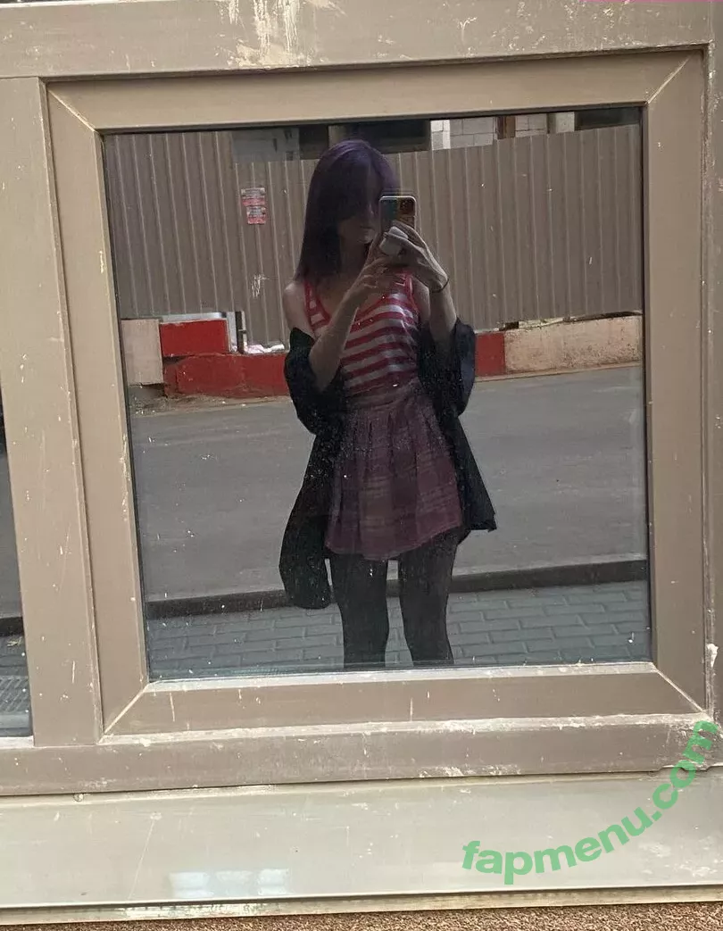 kosha1ne nude photo #0049 (koshainee)