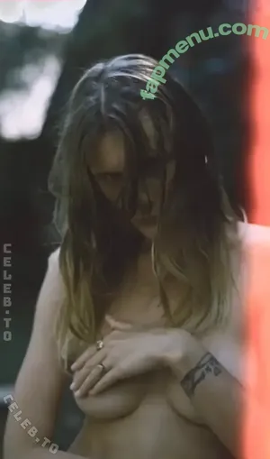 koshernaya / lovealight nude photo #0013