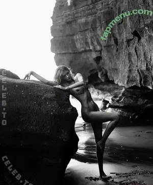 koshernaya / lovealight nude photo #0108