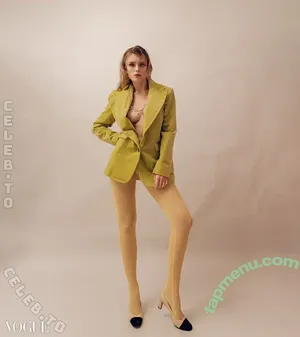 koshernaya / lovealight nude photo #0129