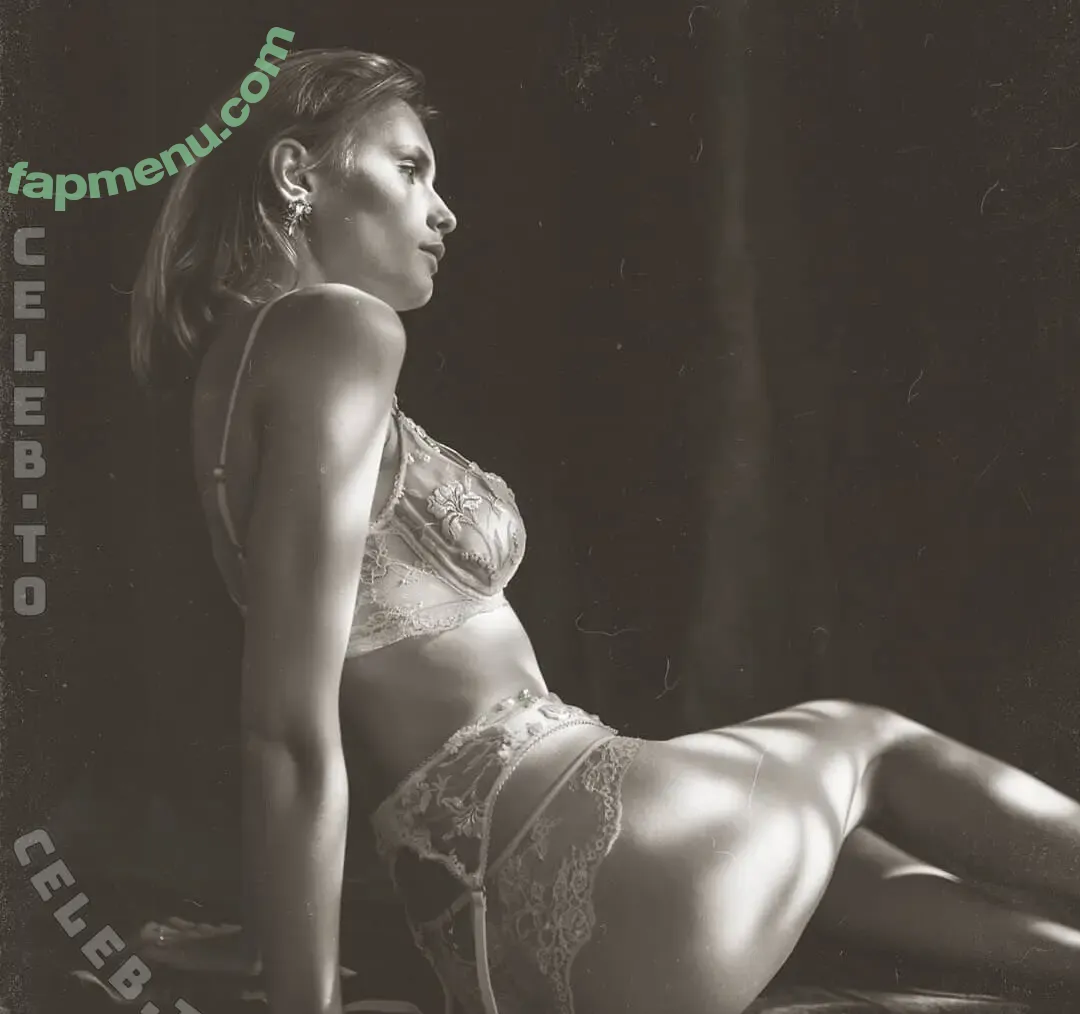 koshernaya nude photo #0030 (lovealight)