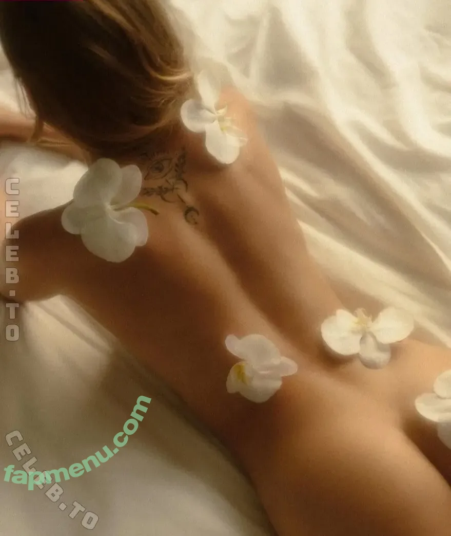 koshernaya nude photo #0049 (lovealight)