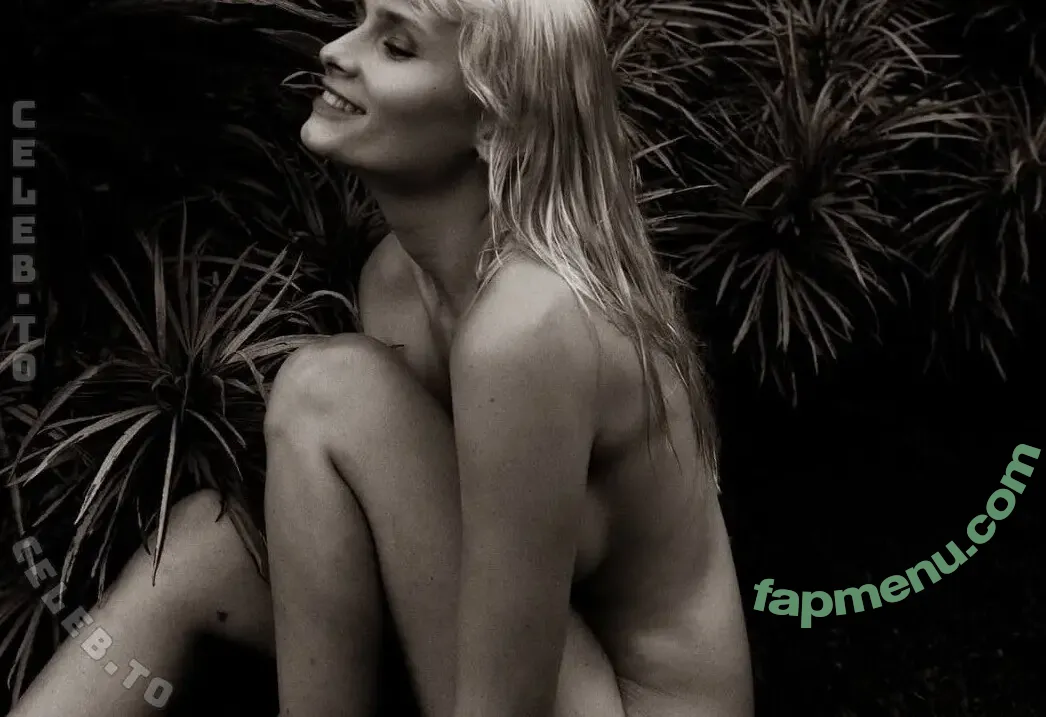 koshernaya nude photo #0059 (lovealight)